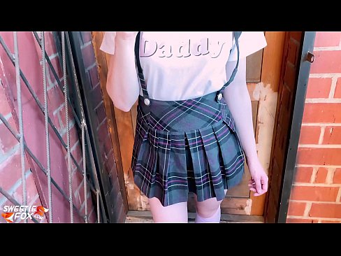 ❤️ ʻO ke kaikamahine kula e ʻū hohonu i kāna dick a hoʻopaʻa ʻia ma mua o nā papa. ❤ Pono ma haw.pornburst.ru ❌